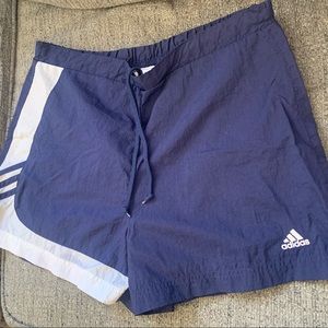 Adidas’s shorts size L